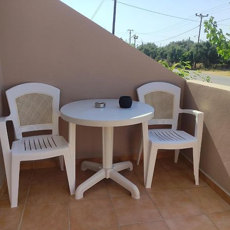 #4 Giorgos & Chara Apartments Nea Kydonia  Luaran gambar